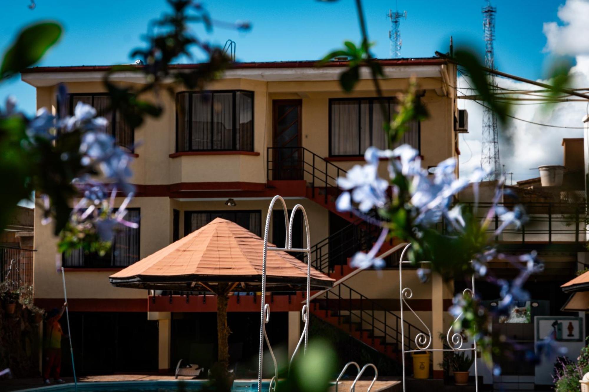 Hotel Mitru Tupiza Kültér fotó