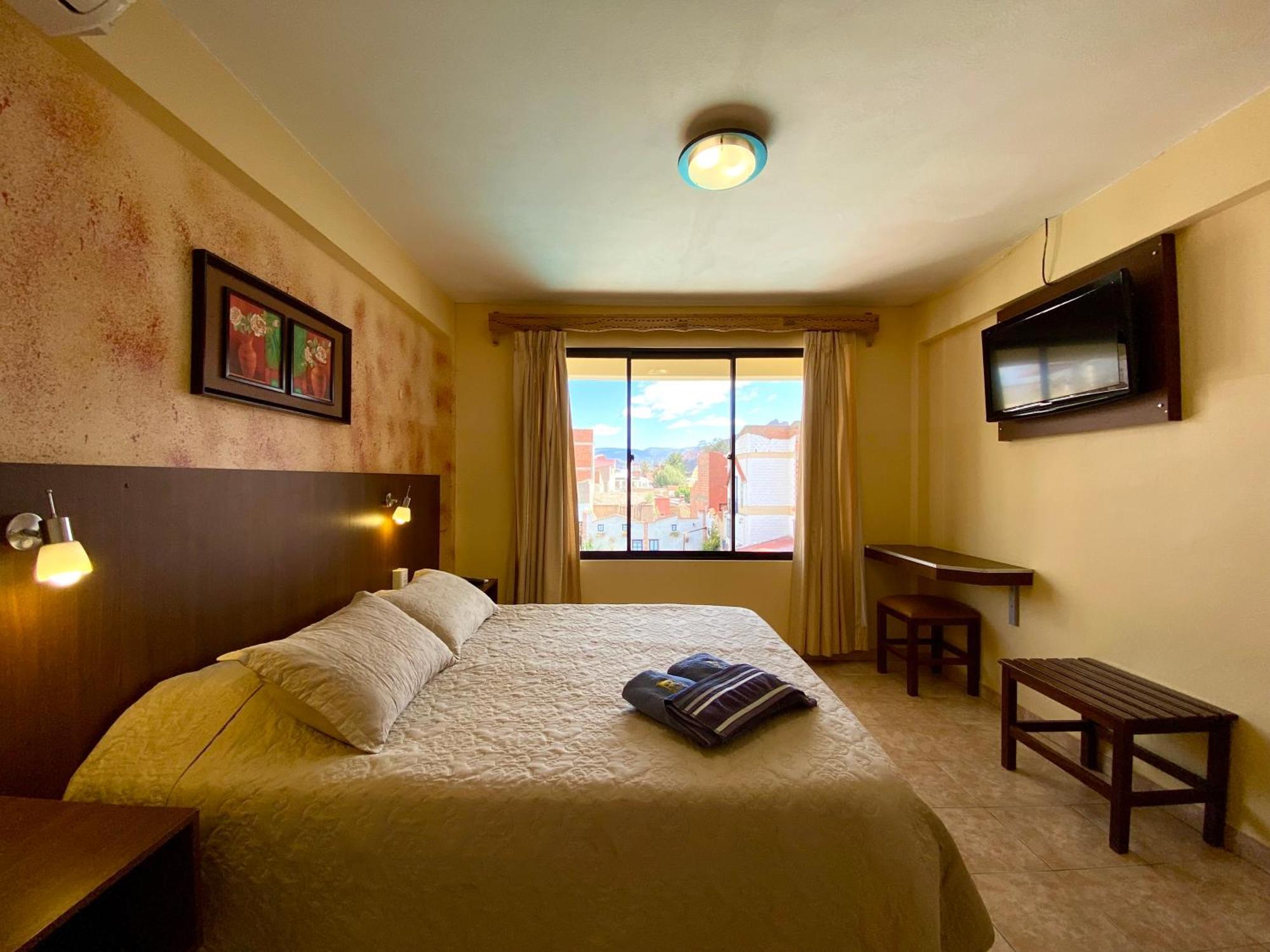 Hotel Mitru Tupiza Kültér fotó